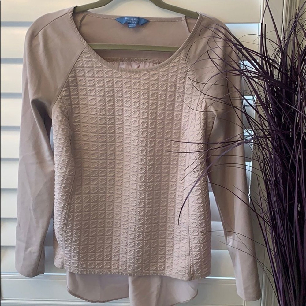 VERA Wang top